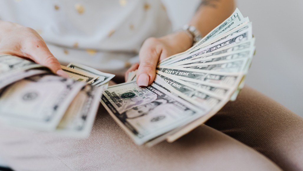 3 Estrategias para Ganar Dinero con OnlyFans y crecer tu cuenta